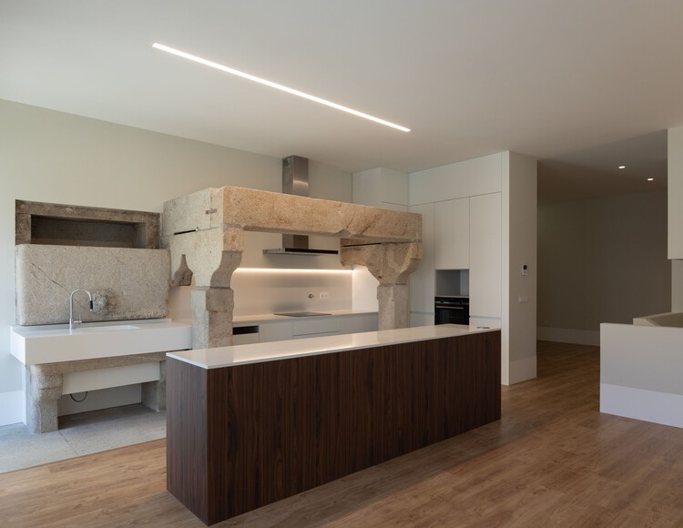Alpuins / Branco Cavaleiro & Associados、LDA - インテリア写真、カウンタートップ