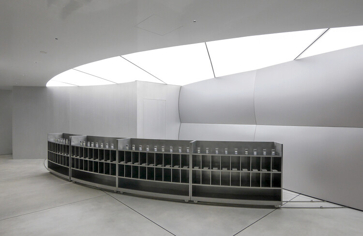 025S HARAJUKU STORE / ATELIER KHJ -Image1 of 12