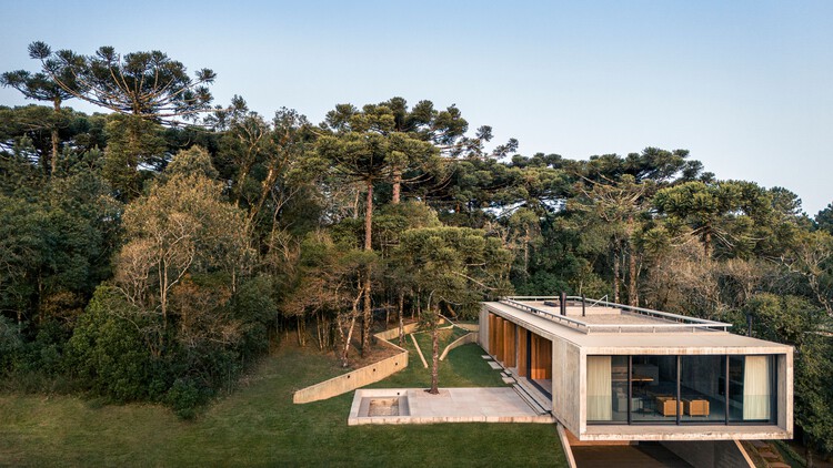 アルトス ハウス / OSPA Arquitetura e Urbanismo - 外観写真
