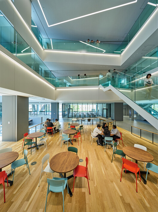 東京国際大学 池袋キャンパス / TAISEI DESIGN Planners Architects & Engineers - インテリア写真