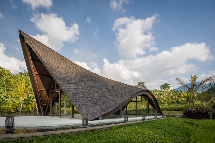 Kencana Valley Compound / K-Thengono Design Studio - 画像 6/24