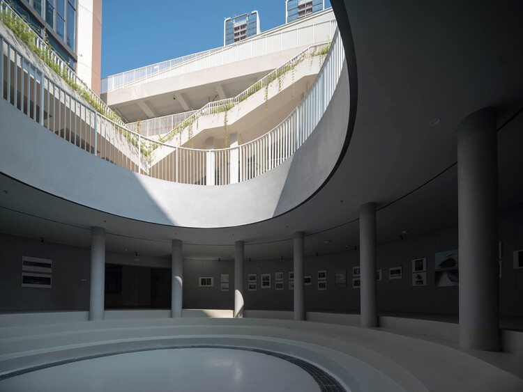 深セン龍華区清泉外国語中学校 / 宜京建築設計 - 画像 19 / 30