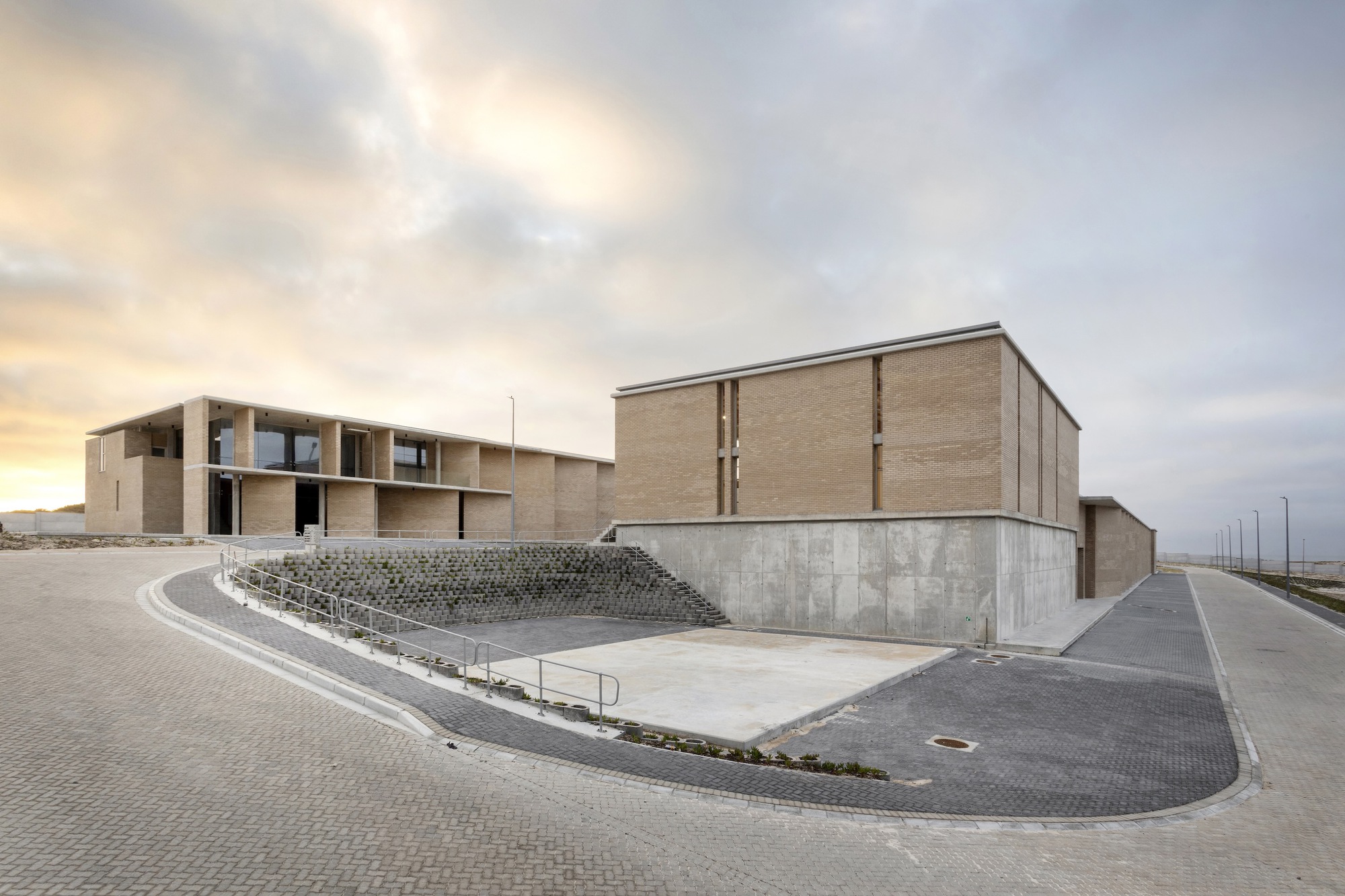 帯水層涵養プラント / SALT Architects