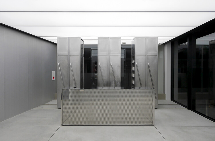 025S HARAJUKU STORE / ATELIER KHJ -IMAGE2 of 12