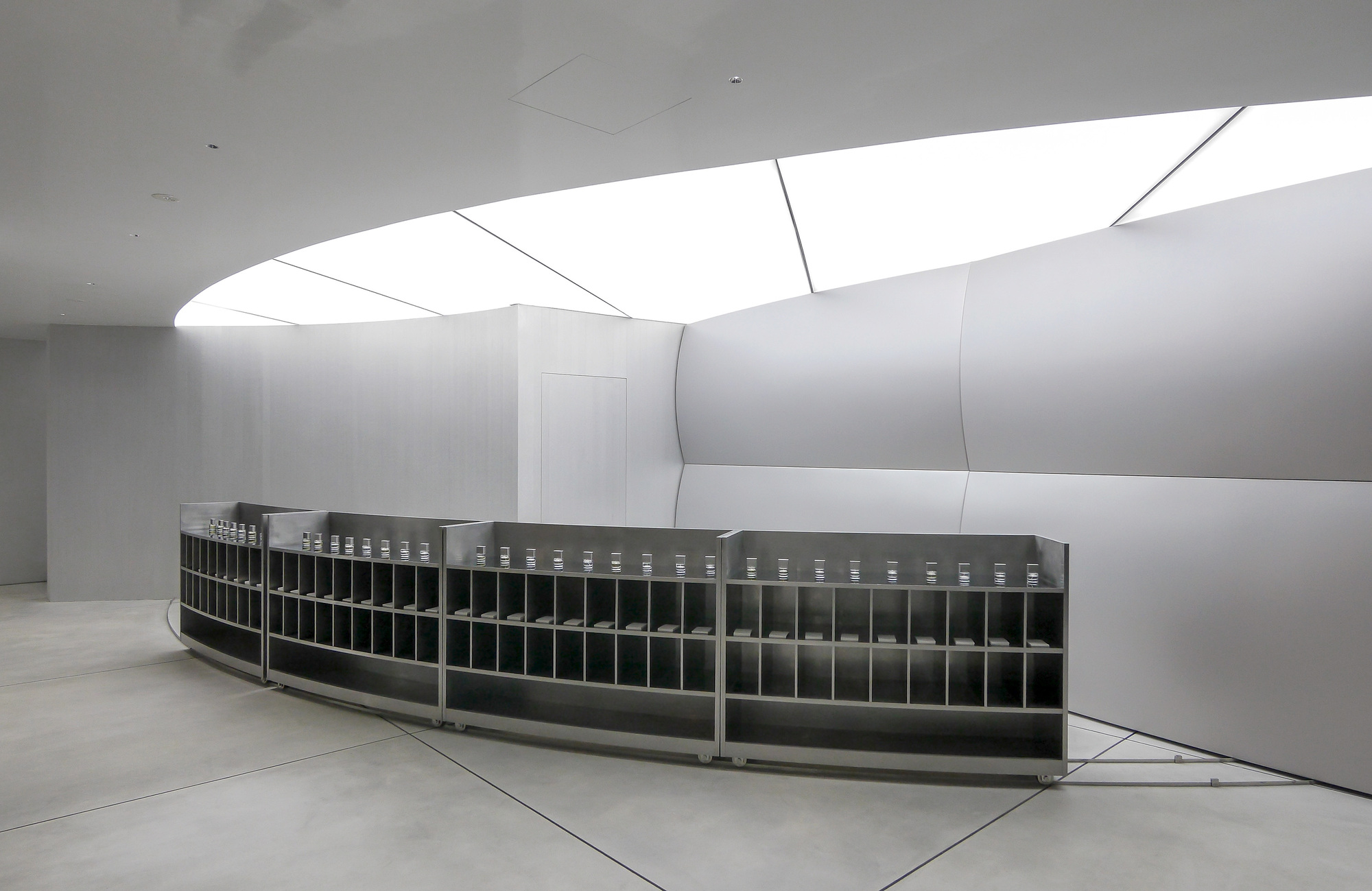 025S HARAJUKU STORE / ATELIER KHJ