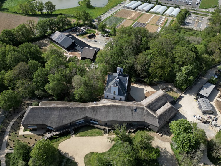 Le Potager Opterordinaire Center /GuinéeetPotin Architects -Exterior Photography