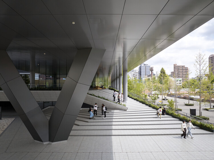 東京国際大学 池袋キャンパス / TAISEI DESIGN Planners Architects & Engineers - インテリア写真、ガラス