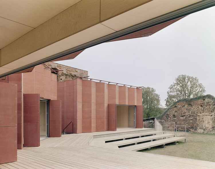 BurgbühneBeeskow / Atelier Fanelsa -Image3 of 18