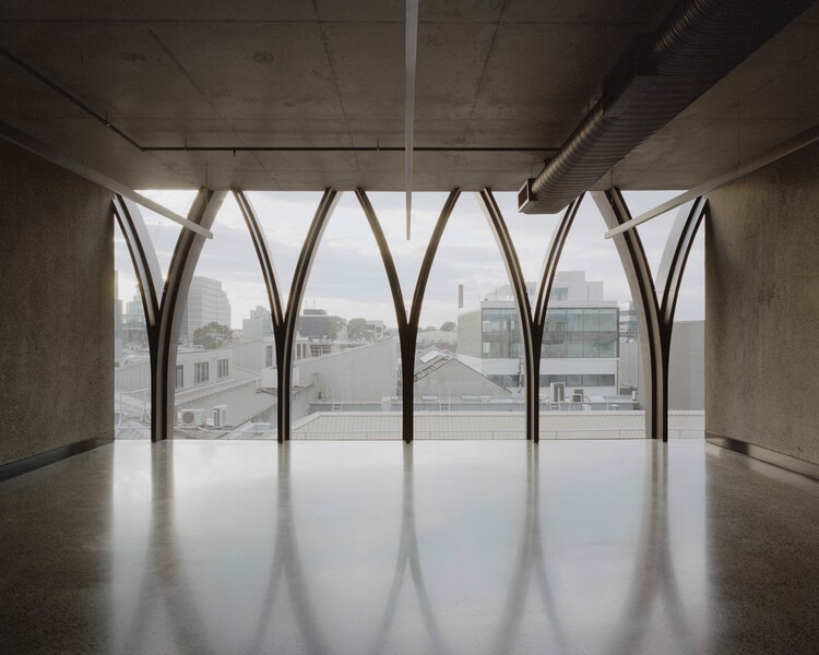 Cubbit Street Tower / Pandolfini Architects -Image3 of 13