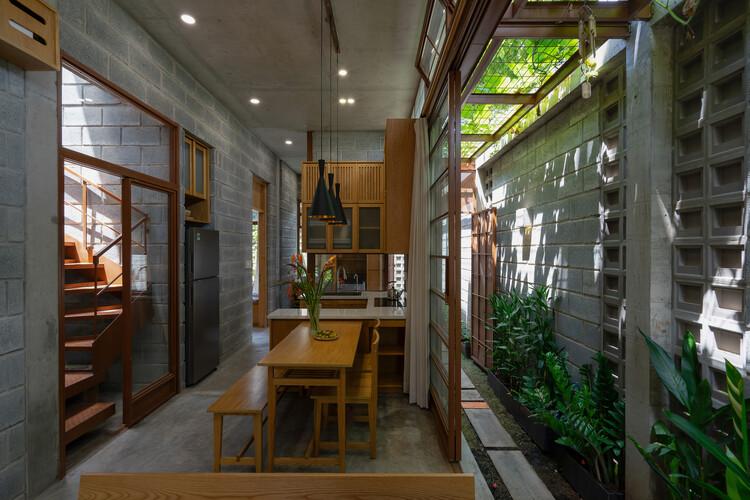 Binh Duong / tad.Atelierの家 - インテリア写真、木材