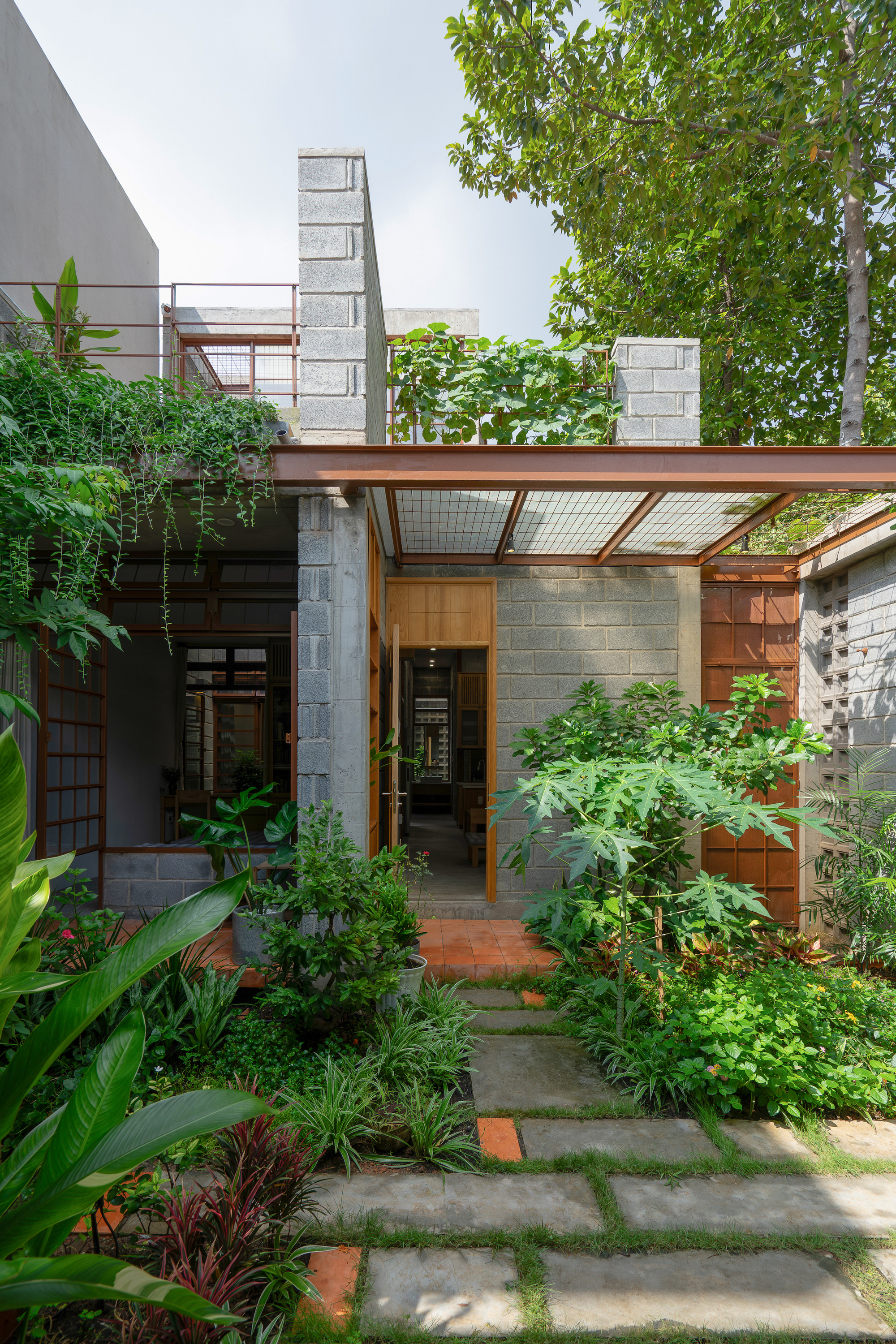 Binh Duong / tad.atelierの家
