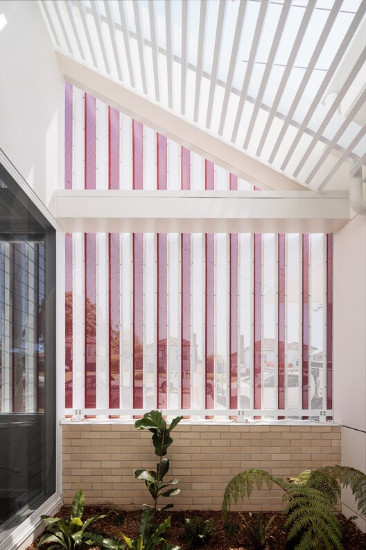 Windale Hub / Adriano Pupilli Architects -Image 5 of 22