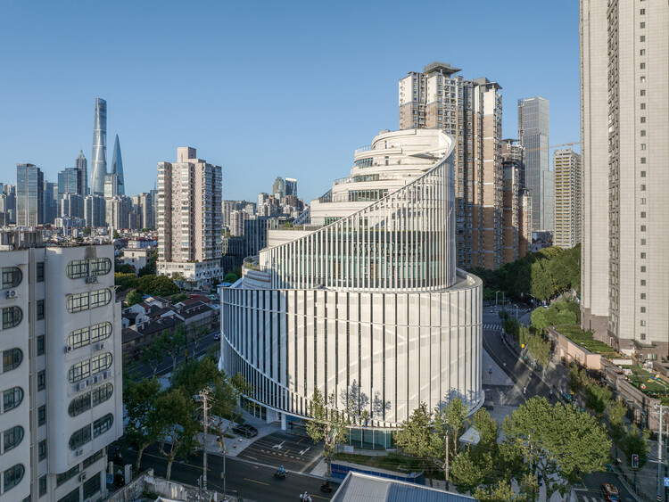 Huang Pu Cultural Center / ifra -Image 6 of 31