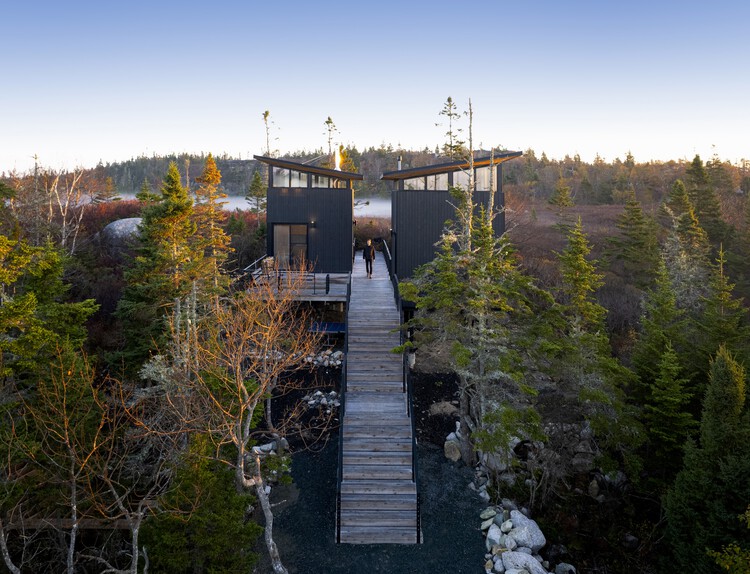 Lambkill Ridge / Peter Braithwaite Studio Ltd. -Image 1 of 31