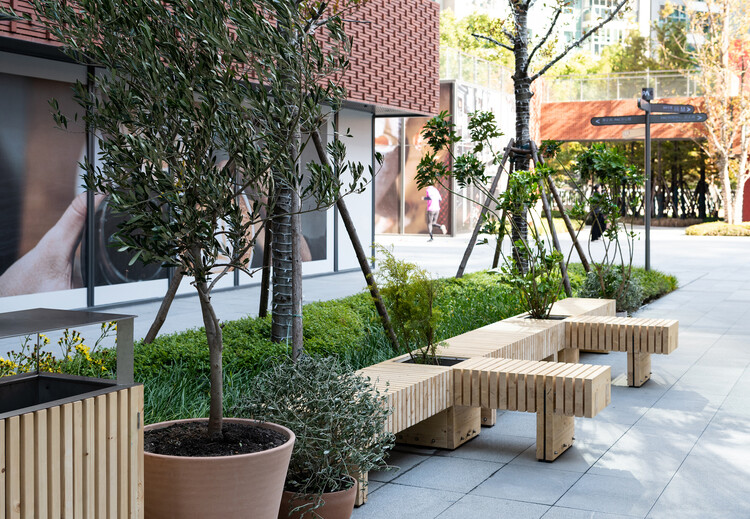 Pac Place -Making / Nota Architects-外観写真、庭、中庭
