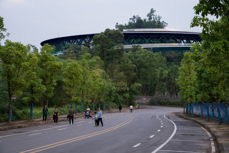 Daguan Integrated Service Center for Rural Tourism / CADG -Image 8 of 35