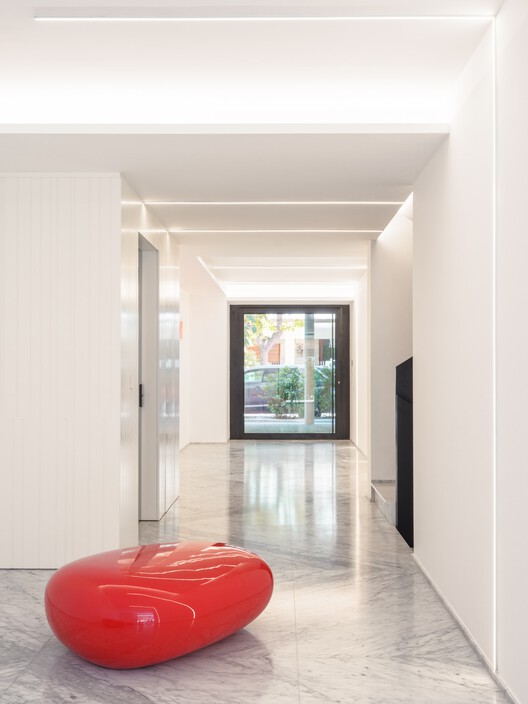 de Amicis 154レジデンシアビルディング / Giovanni Vaccarini Architetti -Image 9 of 33