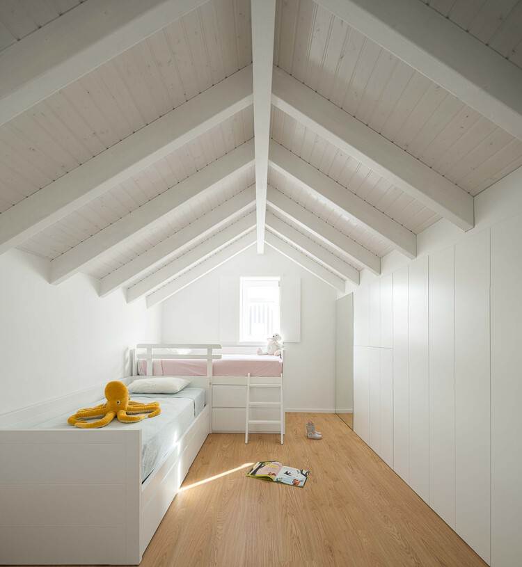 クララハウス / m2.senos arquitectos-画像2/40