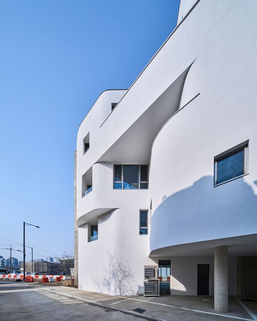 Nabi House / Todot Architects and Partners -Exterior Photography、Concrete