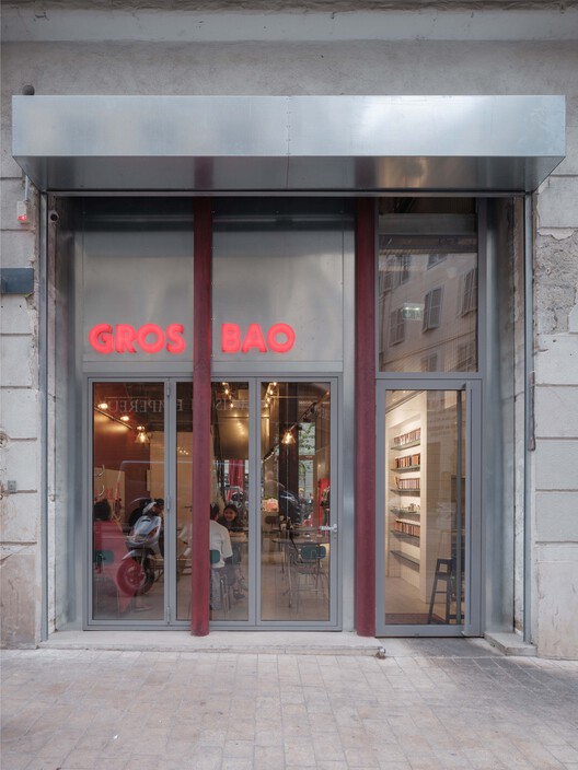 Gros Bao Marseille / Neri＆Hu Design and Research Office-インテリア写真、ドア、ガラス、コンクリート
