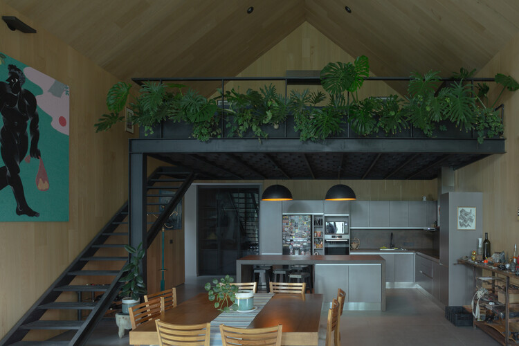 Arrow House / Mora Hughes Arquitectos -Image5 of 25