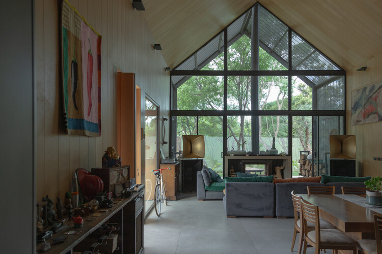 Arrow House / Mora Hughes Arquitectos -Image 14 of 25