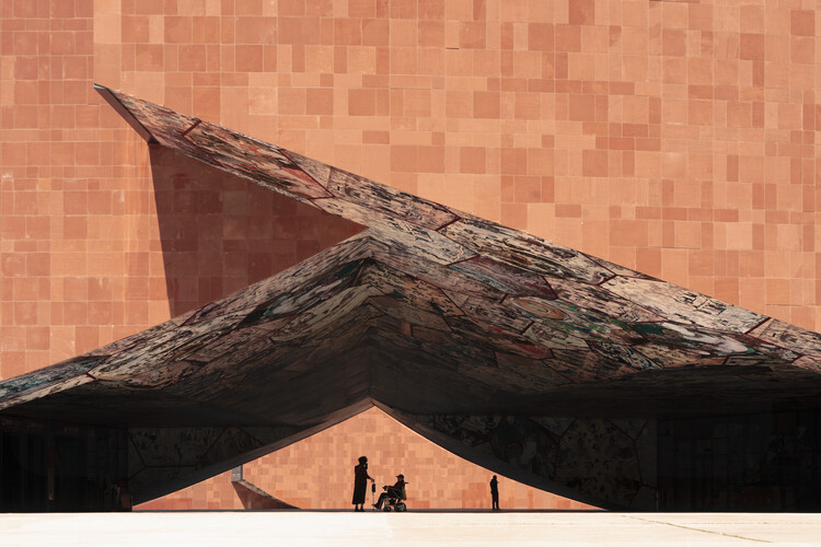 Maiji Mountain Visitor Center / ZXD Architects + Biad -Image18 of 38