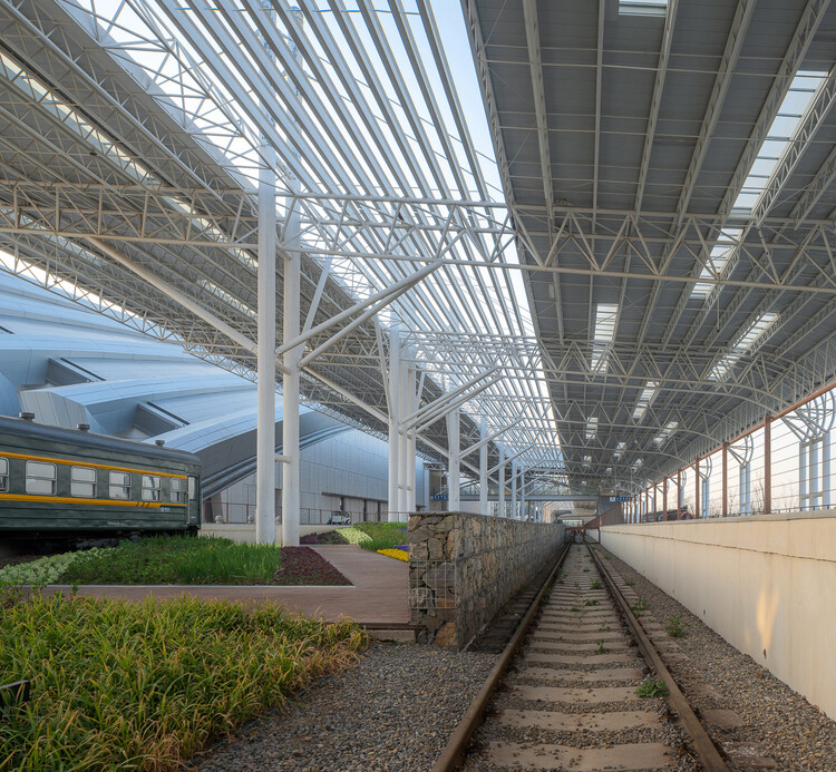 中国黄色の湿地博物館鉄道公園 / dushe建築デザイン - 外部写真、梁、ガラス、鋼