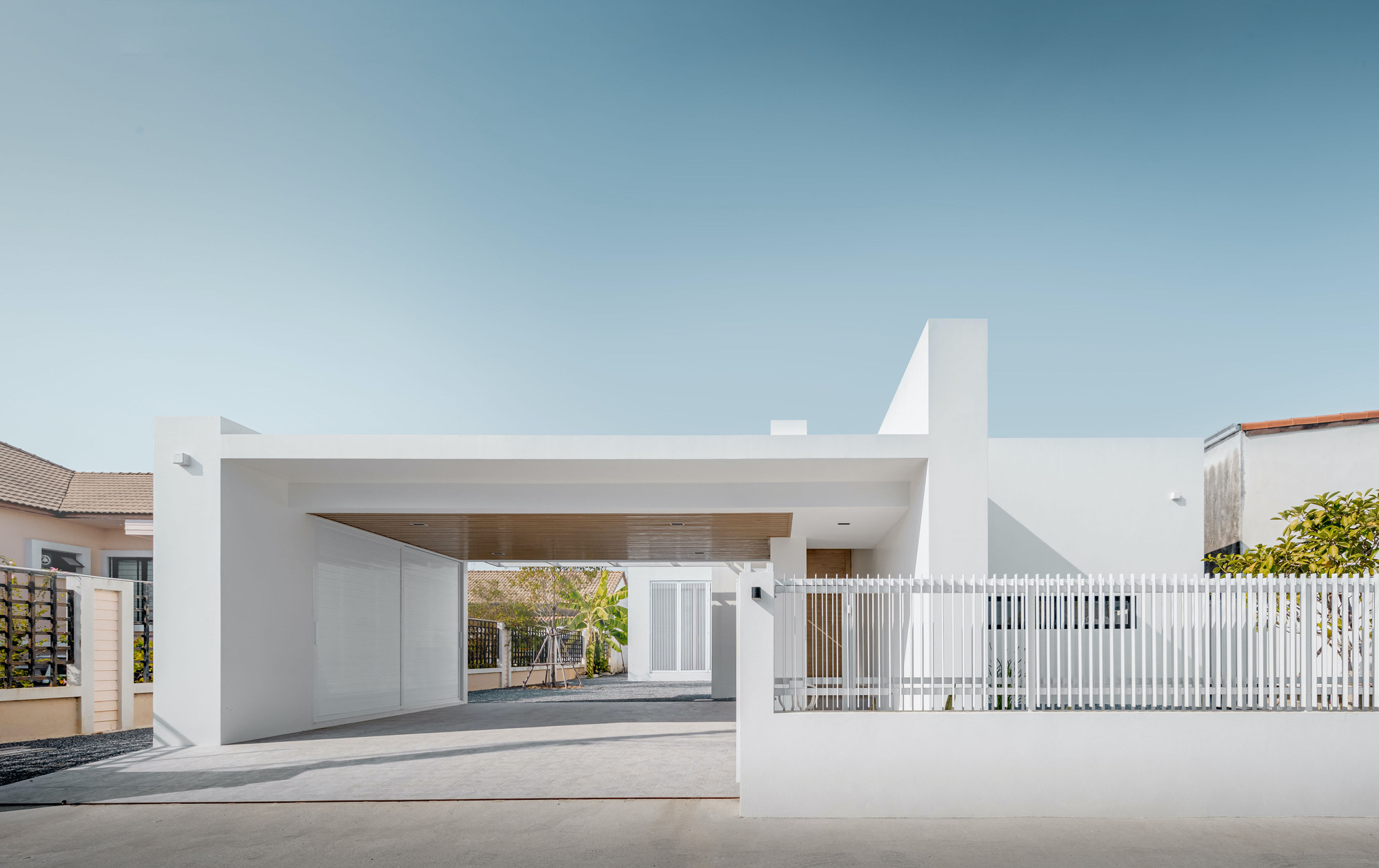 Phimai Residence / Studio Bewell