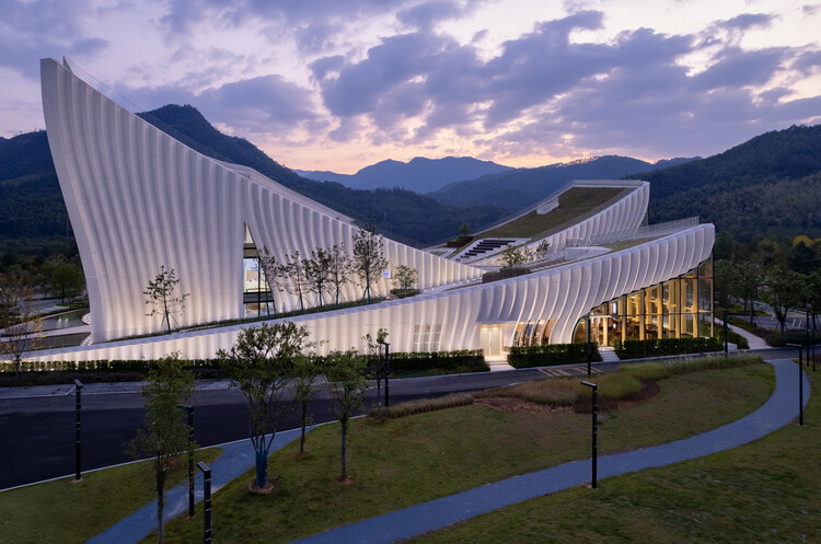 Sunner Museum / Atelier Alter Architects -Image 32 of 72