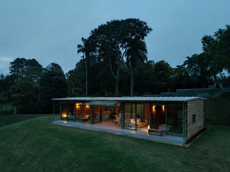 Piedade House / Nitsche Arquitetos-画像11 of 16
