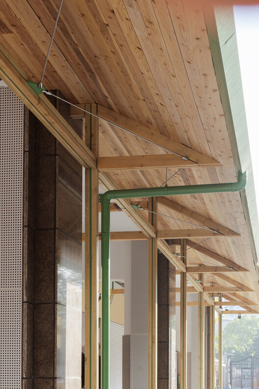 Breezze Market / Dispacement Architectural Design -Image 9 of 34