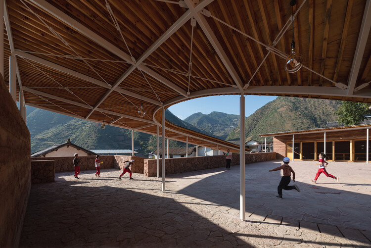 居住した風景：農村部の20文化とコミュニティセンター - イメージ20の29