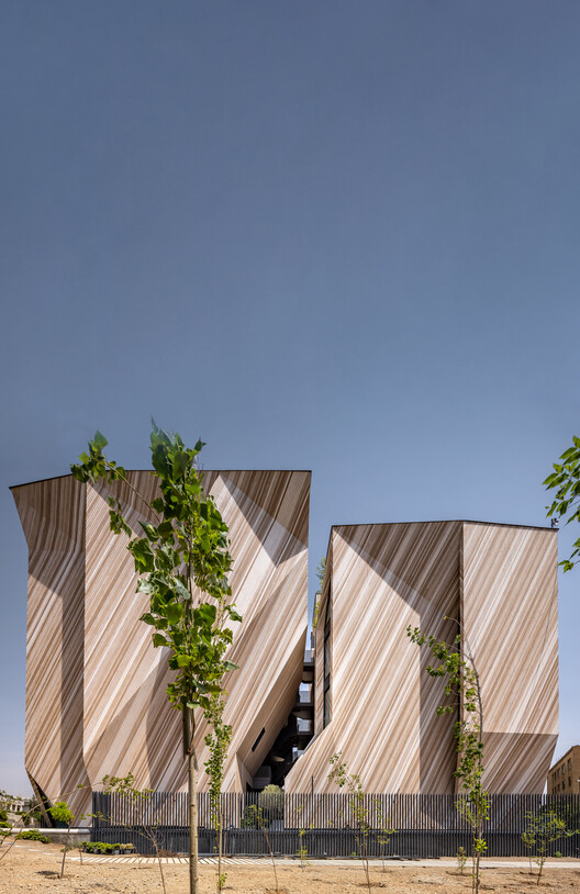 Ando Residential Building / Nextoffice -Image4 of 18
