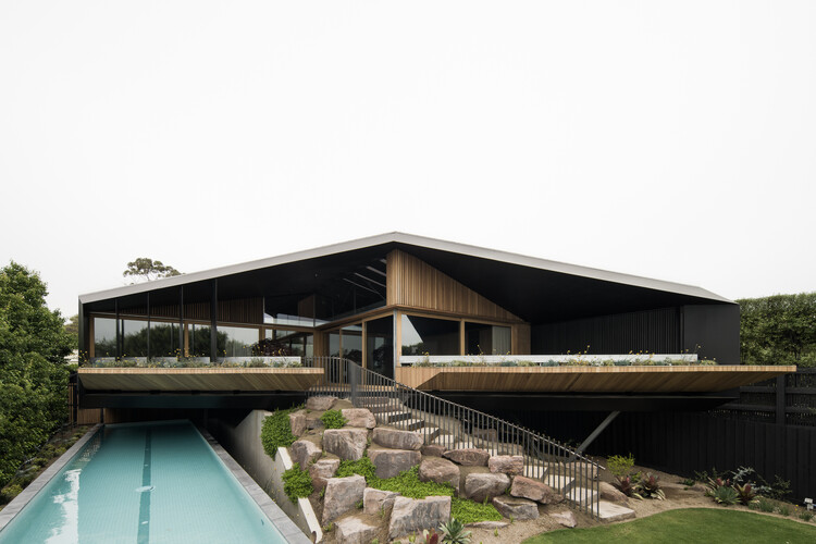 Kross House / Figr Architecture＆Design -Image 9 of 51