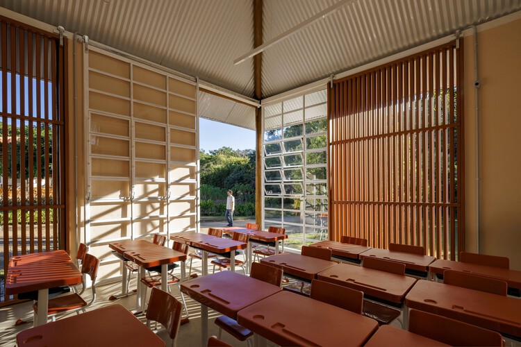 MóduloJoãodeBarroSchool / Mach Arquitetos + biri -Image 7 of 41