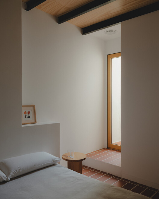 Joan Maragall House / Ca -N Estudi-インテリア写真、寝室、木材、照明