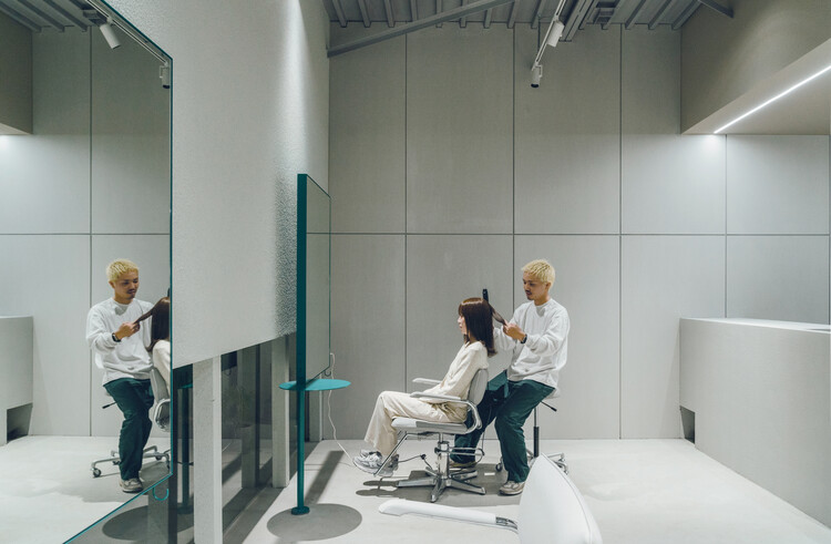 Nuru Hair Salon / Fathom-インテリア写真、椅子