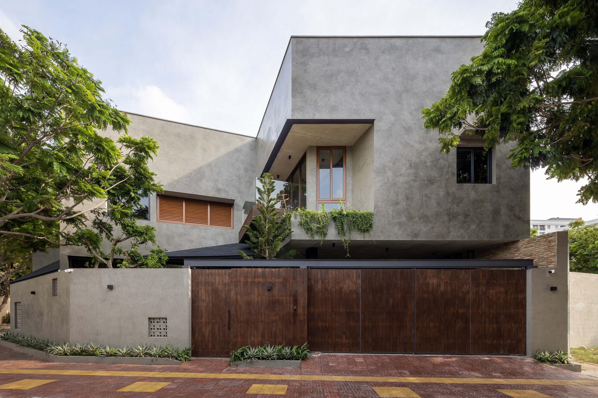 PR House / Plus Idea Studio