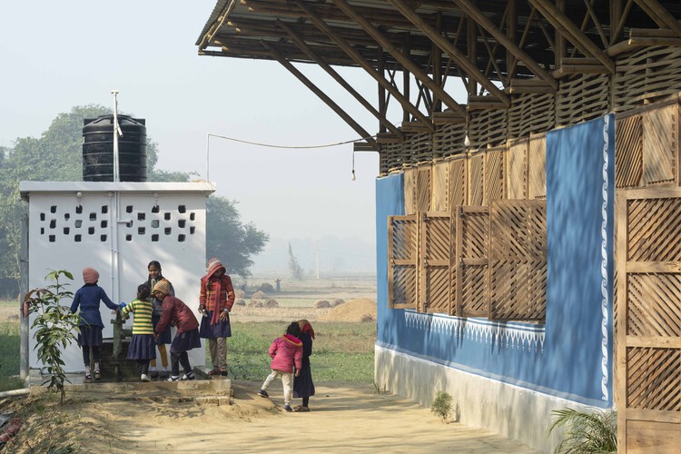 Bahuarwa Primary School / Arch Aid-外部写真