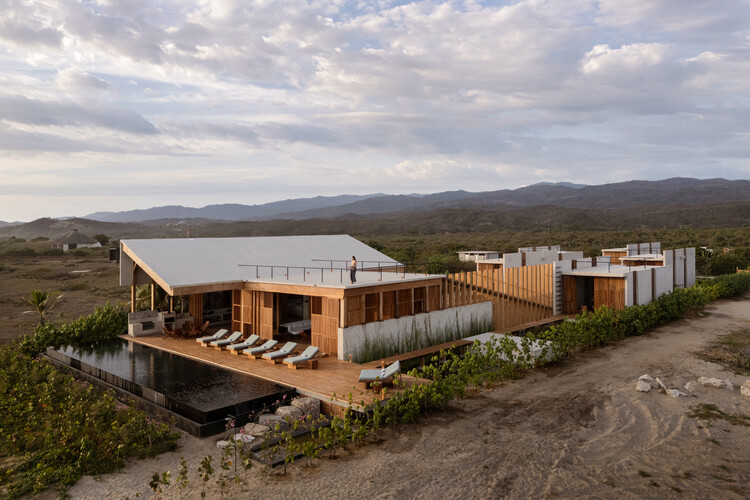 Casa Kani Ini / Tac Taller Alberto Calleja -Image 12 of 16