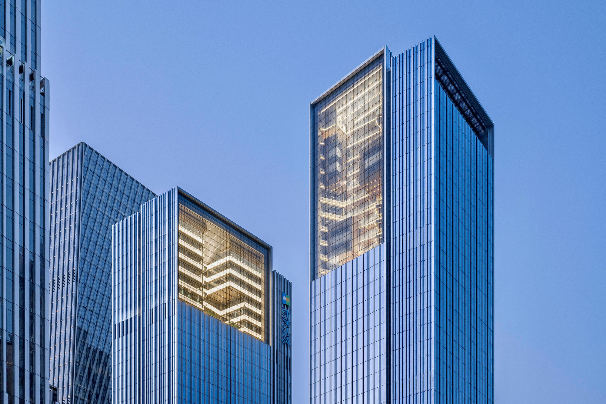 Cofco Qianhai Innovation Center Office / Goettsch Partners