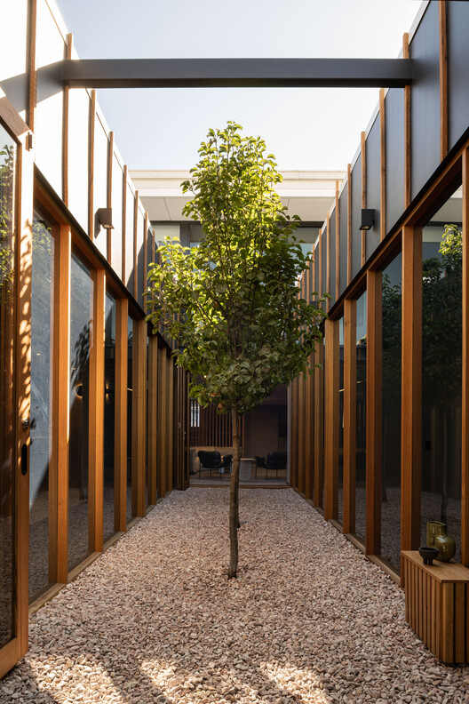 Vitality House + Works / Iredale Pedersen Hook Architects -Image 23 of 36