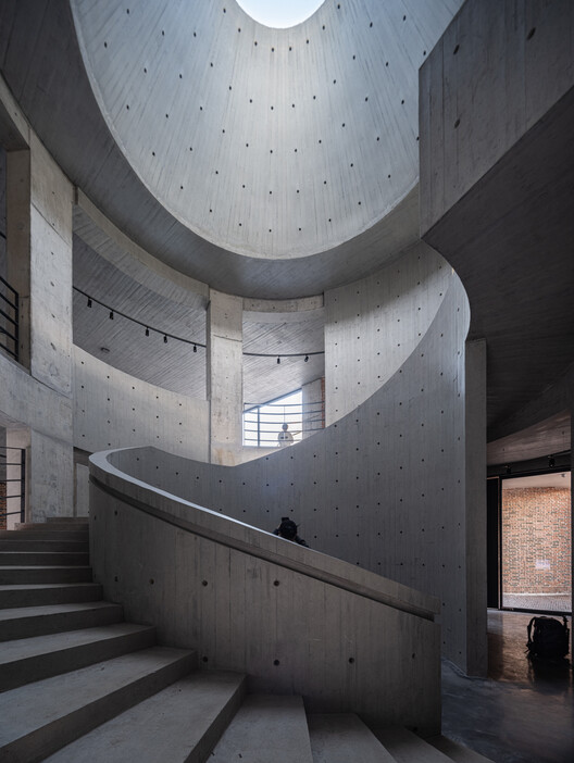 Houhu Art Park / Wcy Regional Studioのストロースタックスペース - 画像5/38