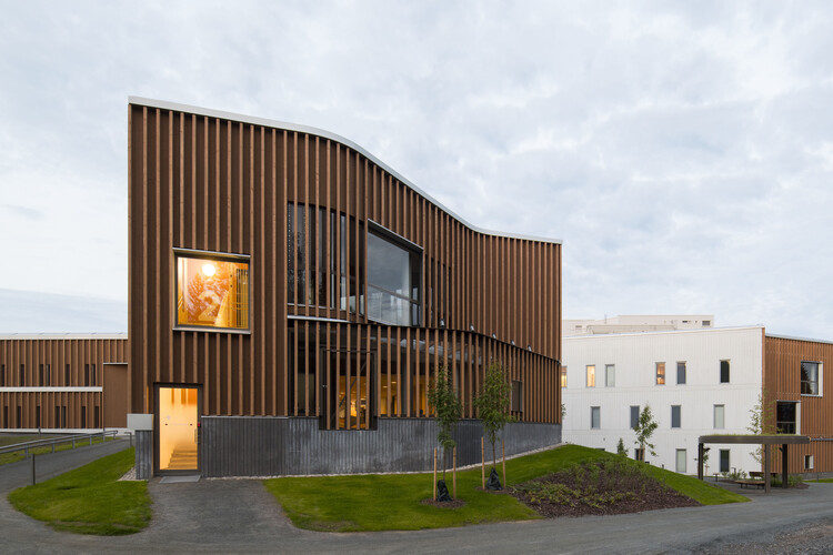 ラップランドセントラルホスピタルエクステンション / Verstas Architects -Exterior Photography