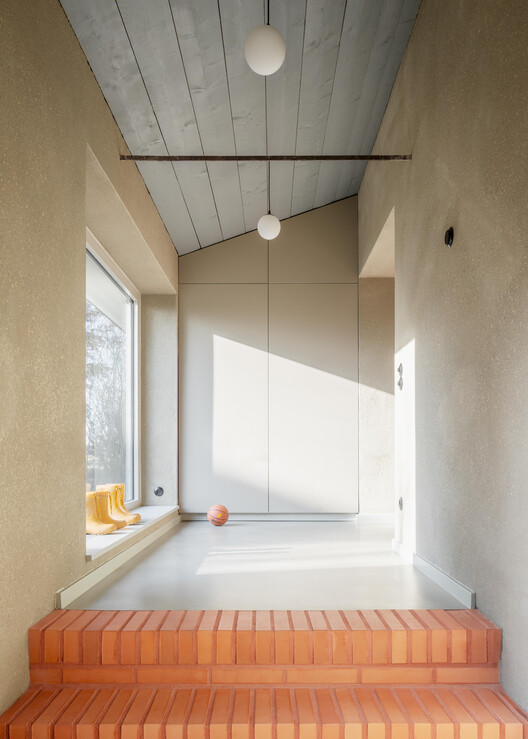 入植者の家の回心 / kloepfel Zeimer Architekten-インテリア写真、木材