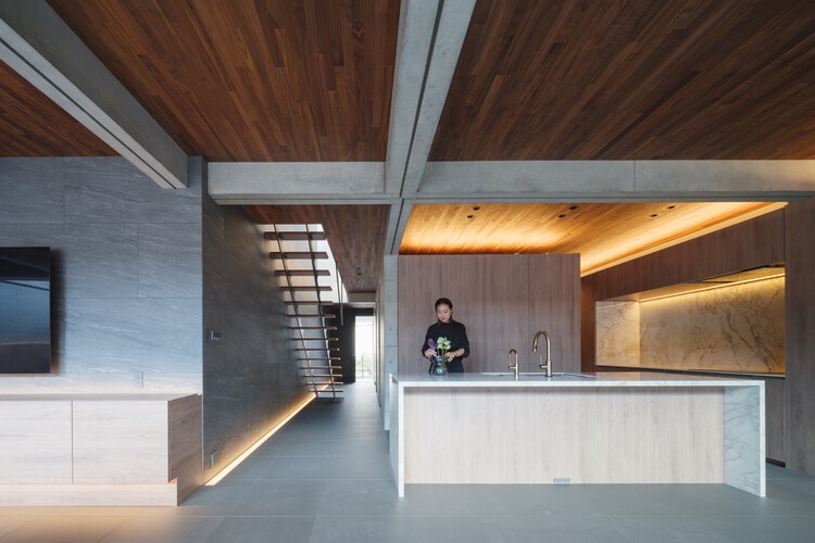 Element House / Apollo Architects＆Associates-インテリア写真、キッチン、木材、ビーム