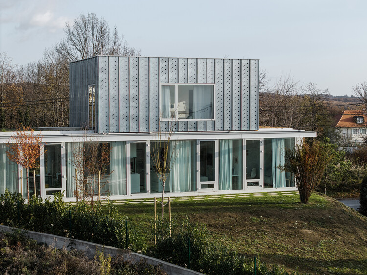 double villa bukovac / njiric+ arhitekti-外観写真