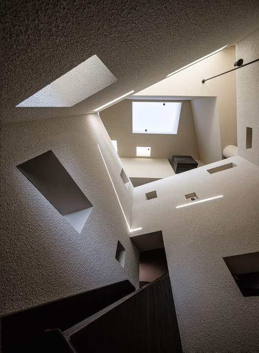 Poodom Deqin Meri Hotel / Buzz /BüroZiyuZhuang-インテリア写真
