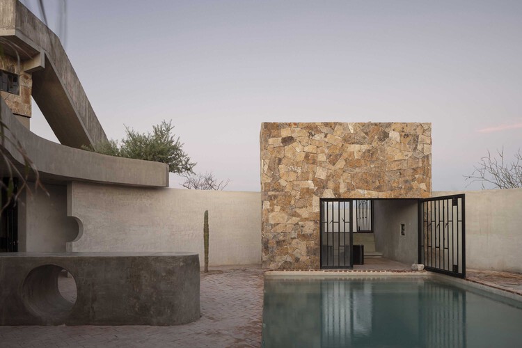 Casa La Paz / Ludwig Godefroy Architecture -Image 14 of 21